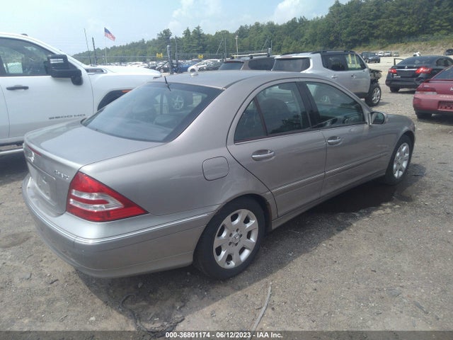 2006 MERCEDES-BENZ C-CLASS LUXURY VIN: WDBRF92H86F815953