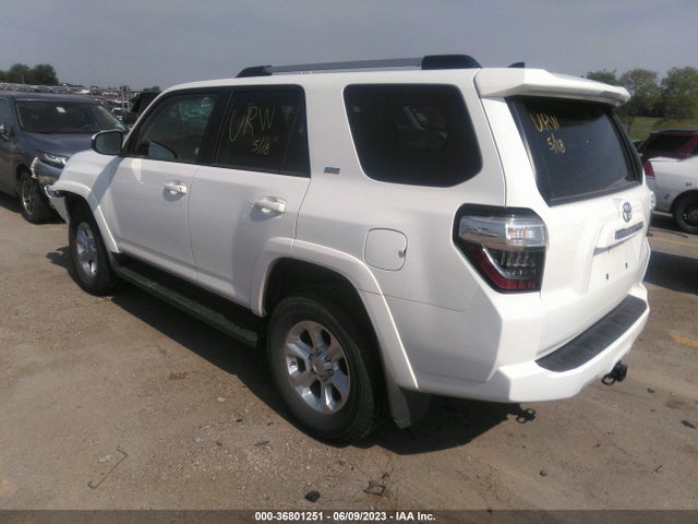 Toyota 4RUNNER SR5 2021 JTEMU5JR9M5922402 Image 3