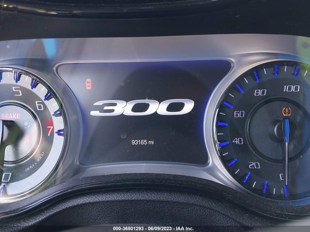 2C3CCABG3JH240276 Chrysler 300 300s