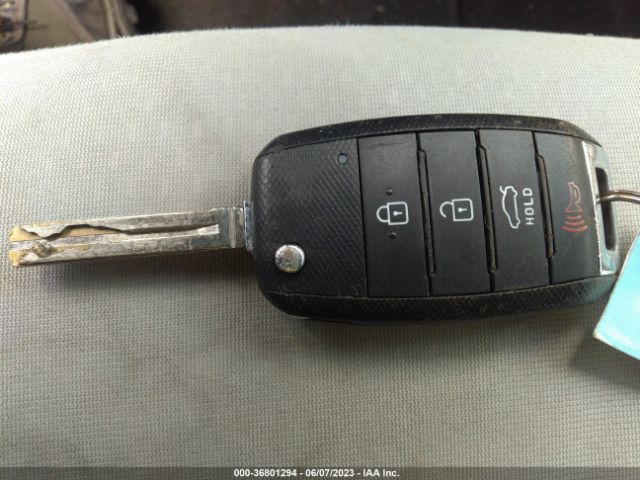 5XXGM4A70FG467268 KIA Optima Lx