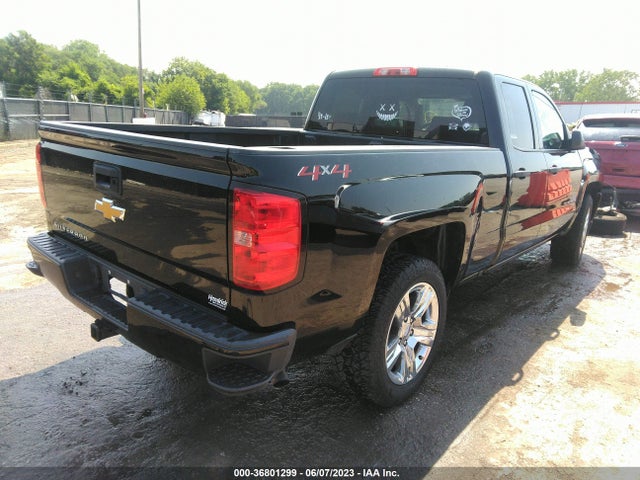 Chevrolet Silverado 1500 Custom 2018 1GCVKPEH8JZ347791 Image 4