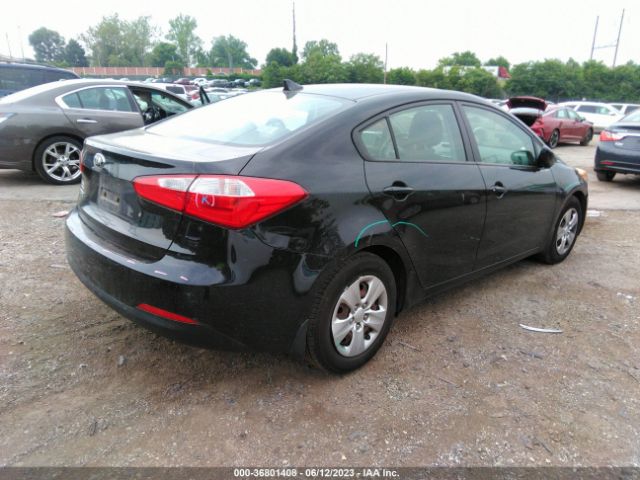 KNAFK4A6XF5320501 KIA FORTE LX