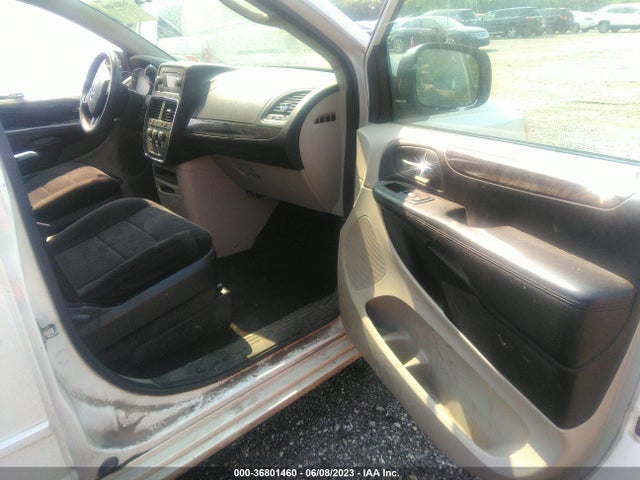 2011 DODGE GRAND CARAVAN EXPRESS VIN: 2D4RN4DG2BR719365