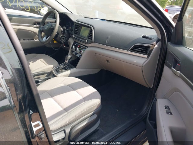 2019 HYUNDAI ELANTRA SEL VIN: 5NPD84LF2KH444830