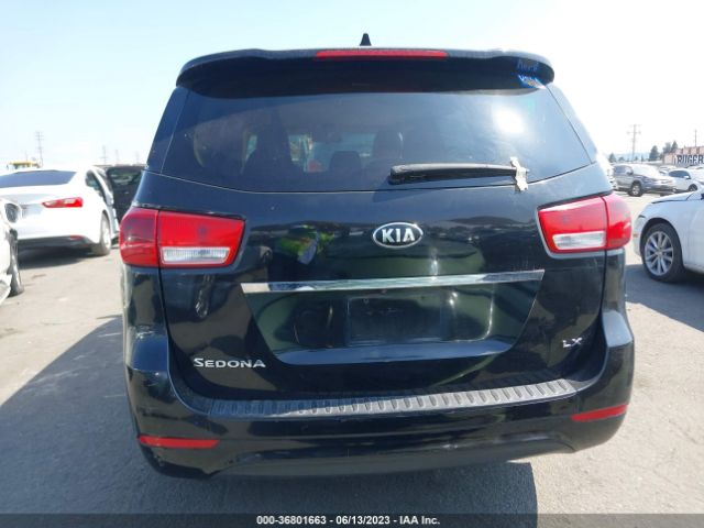 KNDMB5C17H6225909 KIA SEDONA LX