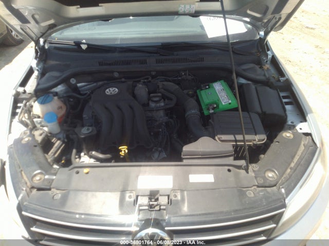 3VW2K7AJ3FM427386 Volkswagen Jetta Sedan 2.0l S