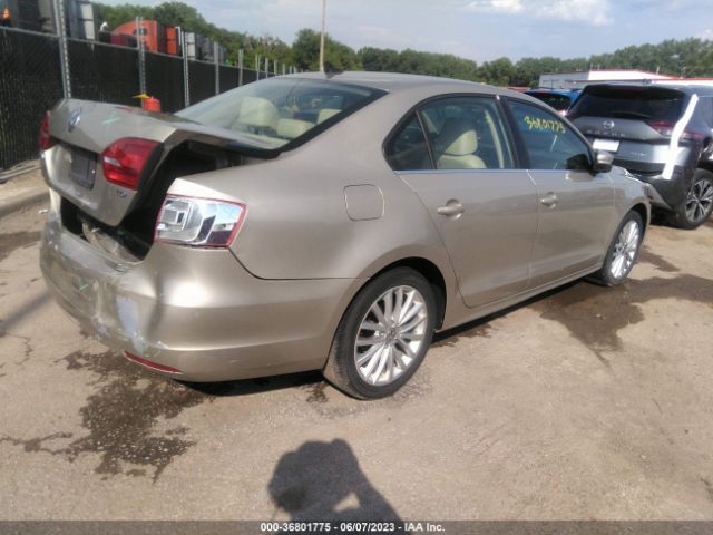 3VWLL7AJ1EM269775 Volkswagen Jetta 2.0l Tdi
