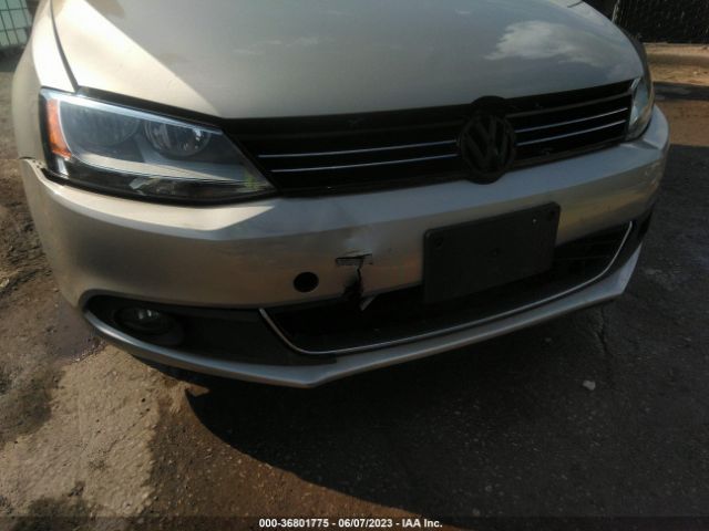 3VWLL7AJ1EM269775 Volkswagen Jetta 2.0l Tdi