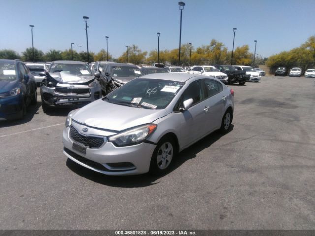 KNAFX4A64G5498200 KIA FORTE LX