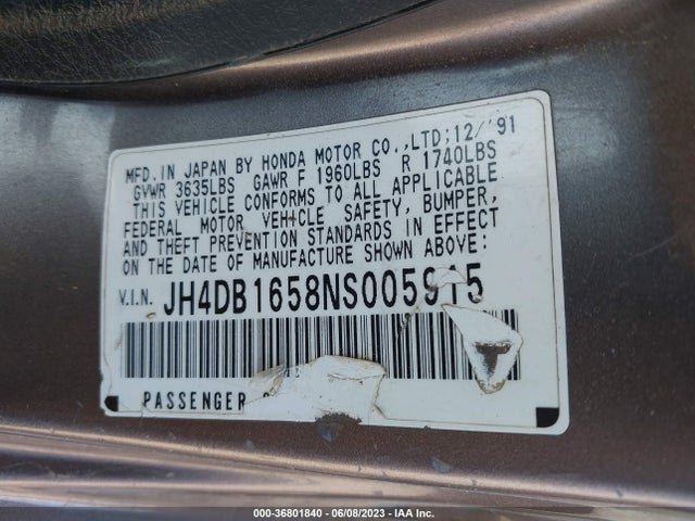 1992 ACURA INTEGRA LS VIN: JH4DB1658NS005915