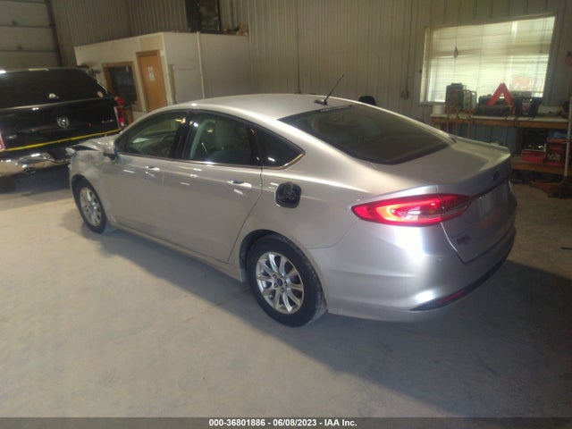 Ford FUSION S 2017 3FA6P0G70HR343143 Image 4