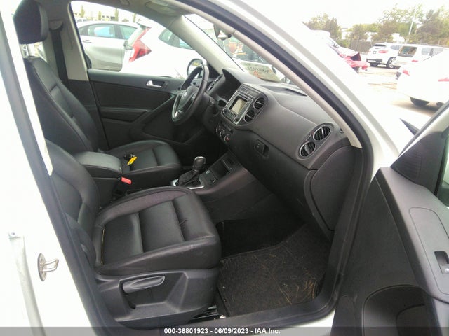 WVGAV7AX7GW598486 Volkswagen TIGUAN S