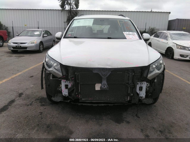 WVGAV7AX7GW598486 Volkswagen TIGUAN S
