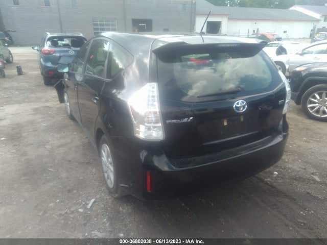 Toyota Prius V Two/three/five 2014 JTDZN3EU8EJ006281 Image 3
