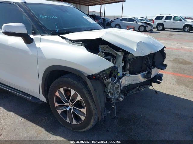 Toyota Highlander Xle 2020 5TDGZRAH5LS502694 Image 13