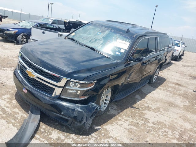 Chevrolet Suburban Lt 2018 1GNSCHKC3JR101205 Image 2