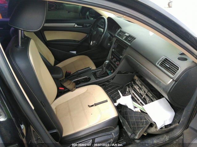 1VWBV7A37FC083295 Volkswagen Passat 2.0l Tdi Se W/sunroof