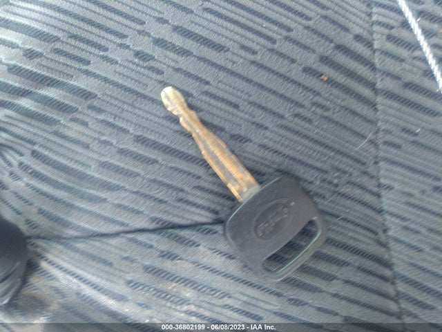 2002 TOYOTA RAV4 VIN: JTEGH20V920061425