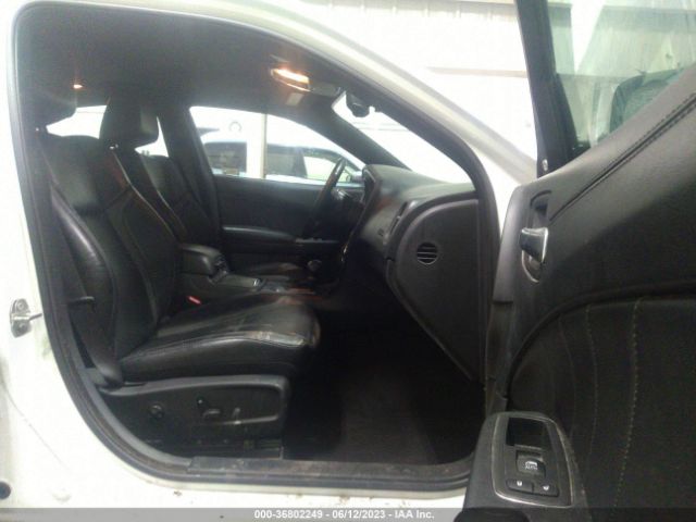 2C3CDXJGXKH520537 Dodge Charger Sxt Awd