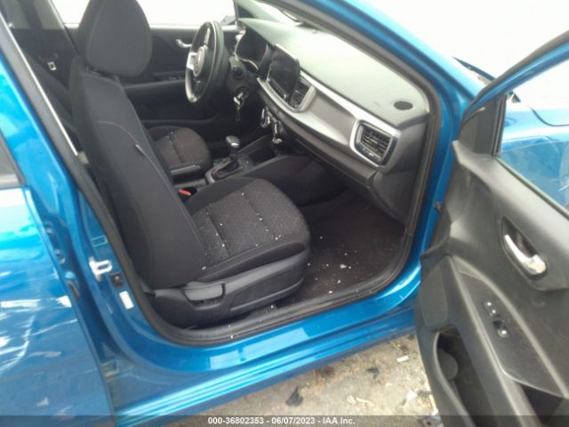 3KPA24AD8ME364896 KIA RIO S