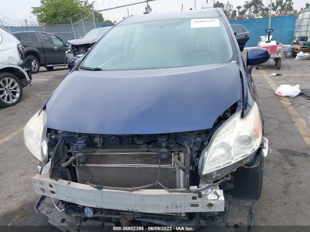 Toyota Prius Four/five/three/one/two 2014 JTDKN3DUXE1820905 Image 5