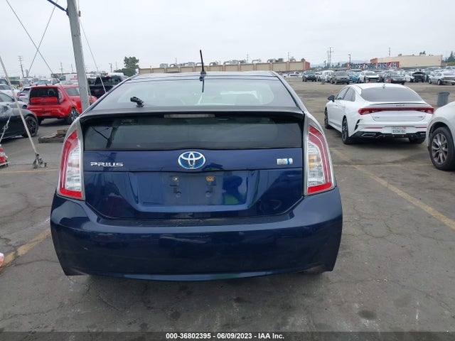Toyota Prius Four/five/three/one/two 2014 JTDKN3DUXE1820905 Image 9