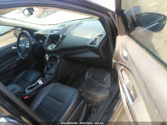1FMCU9J97EUD19006 Ford Escape Titanium