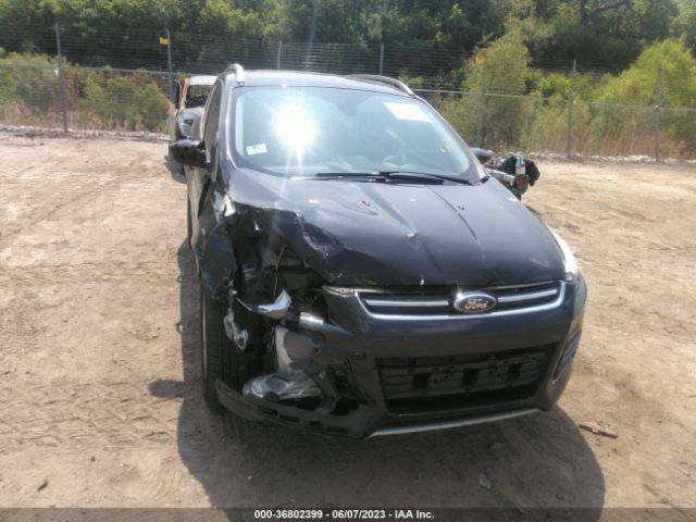 1FMCU9J97EUD19006 Ford Escape Titanium