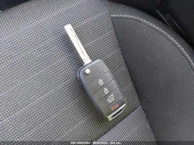 2019 KIA SPORTAGE LX VIN: KNDPM3AC6K7561486