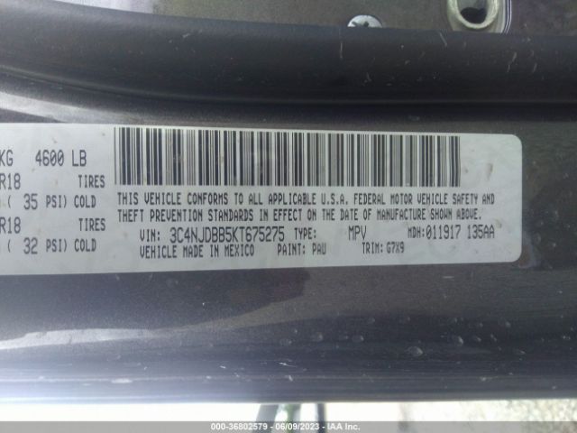 3C4NJDBB5KT675275 Jeep Compass Altitude