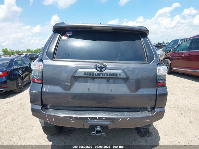 Toyota 4RUNNER SR5 2020 JTEBU5JR1L5747570 Image 16