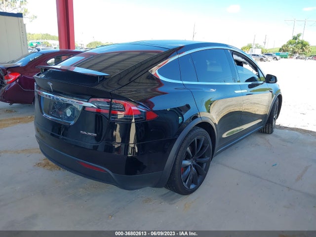 Tesla Model X Performance 2020 5YJXCDE49LF230621 Image 4
