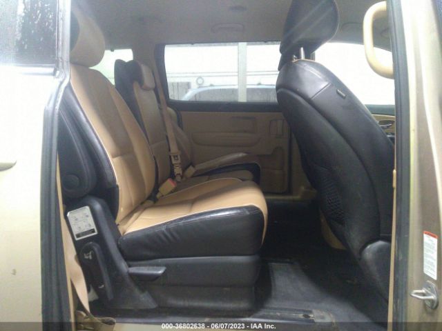 KNDMB5C10H6254555 KIA SEDONA LX