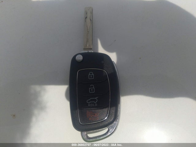 Hyundai TUCSON SE 2017 KM8J3CA40HU391519 Image 3