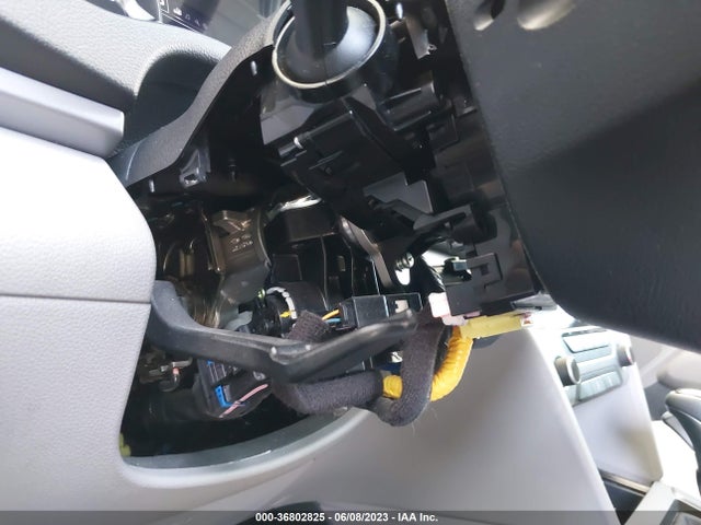 Hyundai ELANTRA SEL 2018 5NPD84LF2JH299660 Image 6