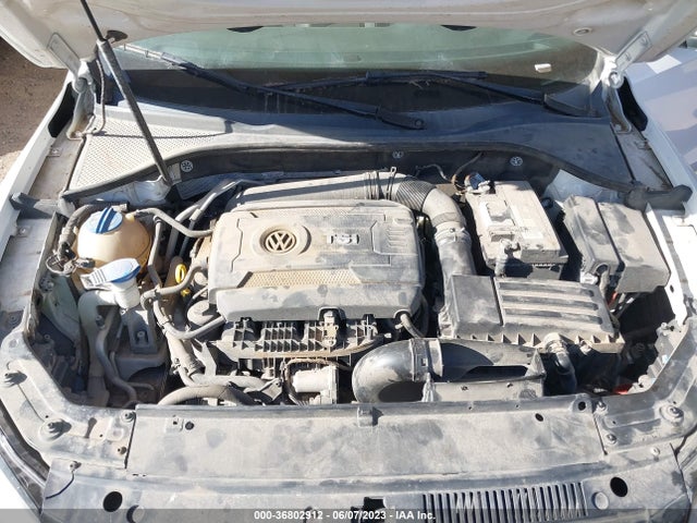 1VWAT7A31EC117859 Volkswagen PASSAT S