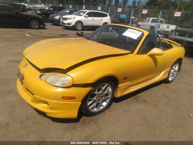 2002 MAZDA MX-5 MIATA CLOTH/LS/SE VIN: JM1NB353720230822