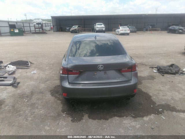 JTHBA1D27G5009636 Lexus IS 200T