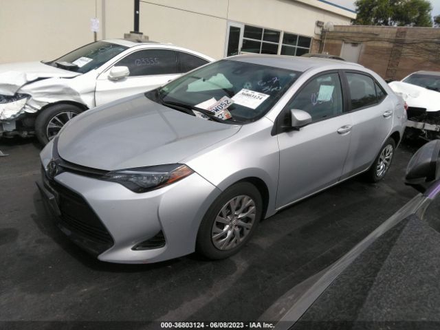 2T1BURHE6KC136501 Toyota COROLLA LE