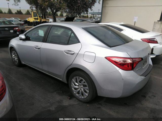 2T1BURHE6KC136501 Toyota COROLLA LE