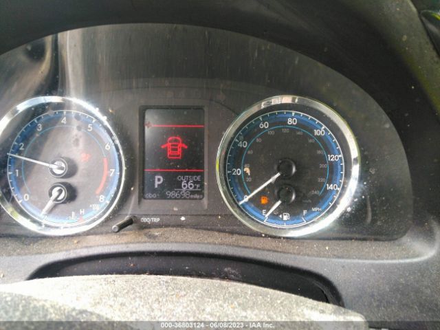 2T1BURHE6KC136501 Toyota COROLLA LE