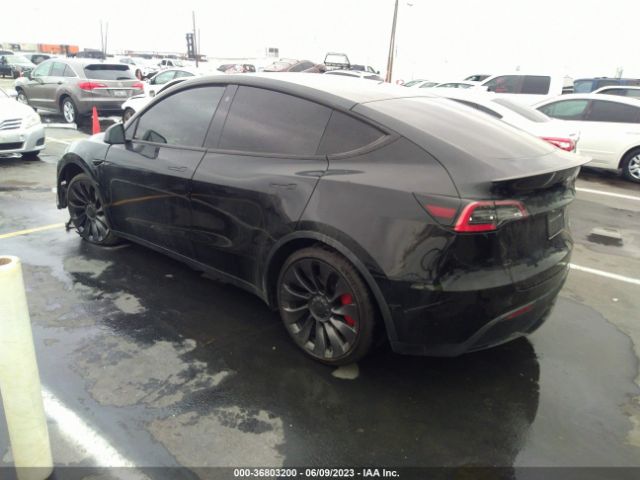 5YJYGDEF9MF092882 Tesla Model Y Performance