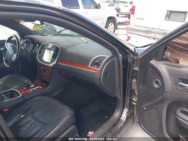 2C3CCAAGXEH382289 Chrysler 300