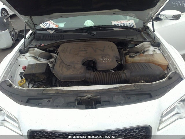 2C3CCAEG8HH645717 Chrysler 300 300c