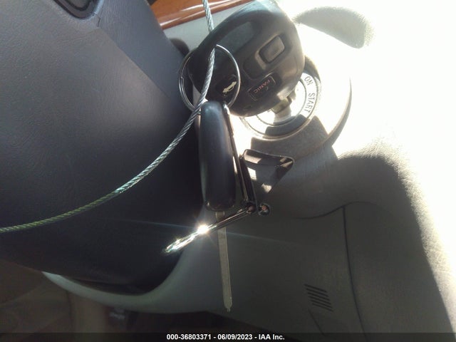 2005 LEXUS ES 330 VIN: JTHBA30G655072706