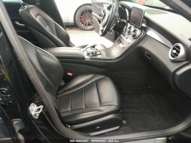 55SWF4JB9HU201830 Mercedes-Benz C 300 Sport/luxury/
