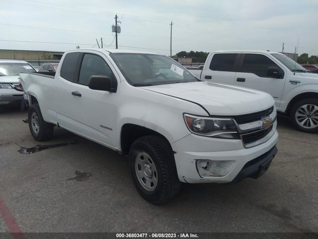 2016 1GCHSBEA1G1213344 main image