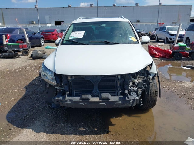 WVGAV3AX0EW615960 Volkswagen Tiguan Sel