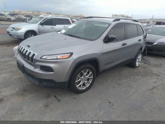 1C4PJLAB8GW125817 Jeep Cherokee Sport