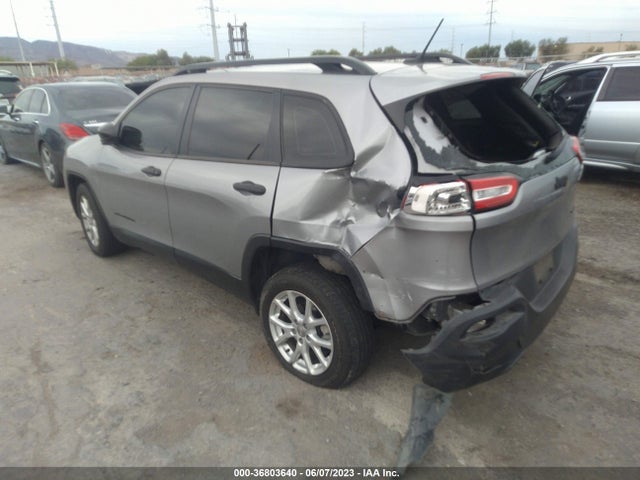 1C4PJLAB8GW125817 Jeep Cherokee Sport
